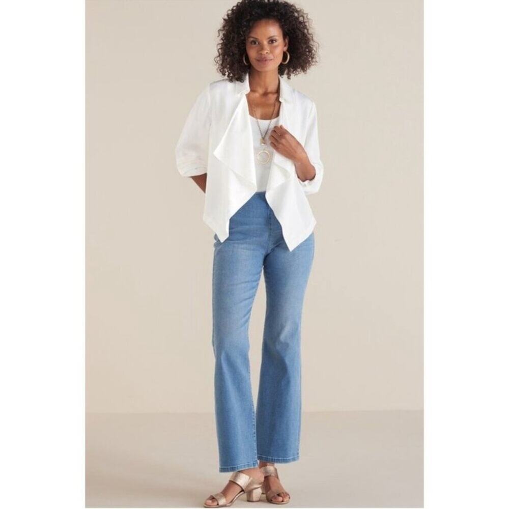 Soft Surroundings Supremely Soft Denim Pull-On Bootcut Jean Silver Lake Wash